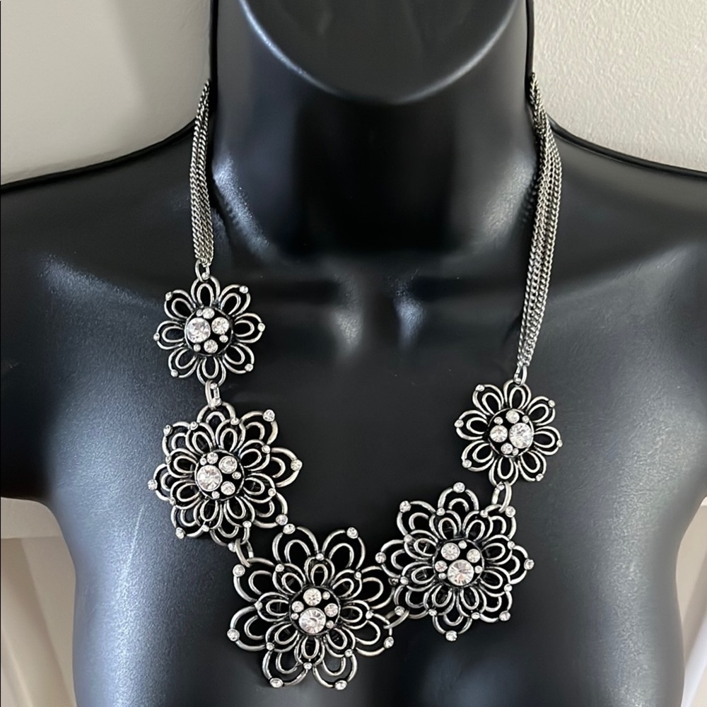 Elegant Silver Floral Necklace with earrings (see next pic)